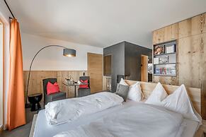 Mondschein Hotel and Chalet