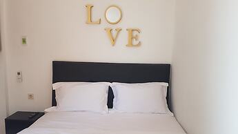 Collection O 93028 Homestay Joglo Ibu