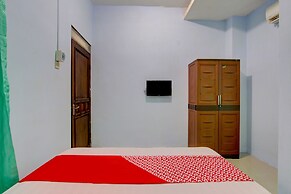 Super OYO 93012 Griya Kencana Asri Syariah