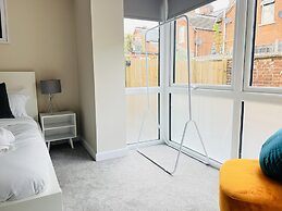 Amber Apartment 2 in Newmarket