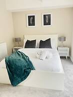 Amber Apartment 2 in Newmarket