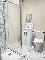 Amber Apartment 2 in Newmarket