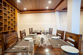 Muscatel Stardust - Chowrasta Mall Road