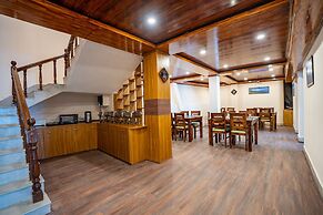 Muscatel Stardust - Chowrasta Mall Road