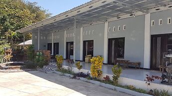 OYO 93025 Surya Abadi Homestay Syariah Near alun alun kota gombong