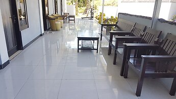 OYO 93025 Surya Abadi Homestay Syariah Near alun alun kota gombong