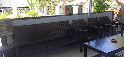 OYO 93025 Surya Abadi Homestay Syariah Near alun alun kota gombong