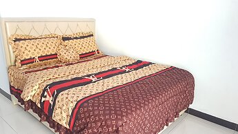 OYO 93025 Surya Abadi Homestay Syariah Near alun alun kota gombong