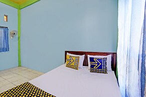 OYO Life 93037 Nova Jaya Homestay Syariah