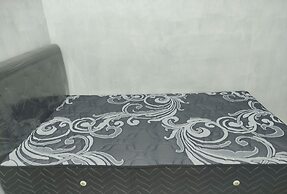 SPOT ON 93042 Lina Homestay Syariah