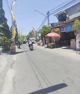 SPOT ON 93042 Lina Homestay Syariah