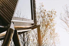 K4 Kudhva Treehouse Cabin With sea View