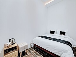 Capital O 92963 Global House Syariah