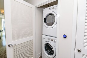 2br Uptown Furnished Apartment Near Truist Fields 2 Bedroom Apts by Re