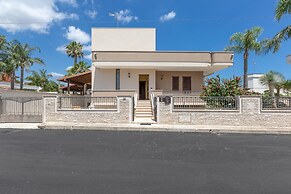 3578 Home In Salento Luna by Barbarhouse