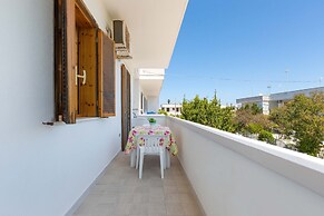 3383 Nomet House by Barbarhouse