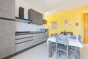 3383 Nomet House by Barbarhouse