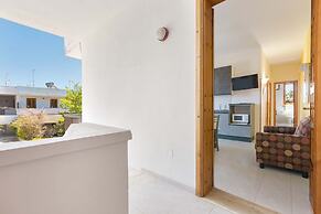 3383 Nomet House by Barbarhouse