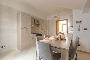 3494 Vico Roca by Barbarhouse