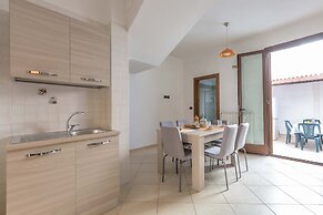 3494 Vico Roca by Barbarhouse