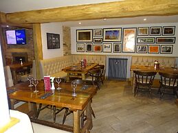 Oddfellows Hotel Bar & Restaurant