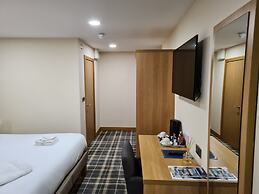 Oddfellows Hotel Bar & Restaurant