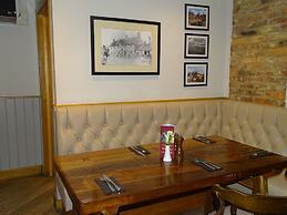 Oddfellows Hotel Bar & Restaurant