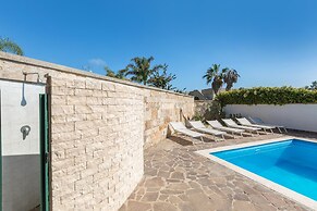 3542 Villa Beach by Barbarhouse