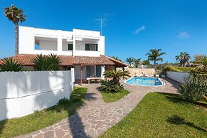 3542 Villa Beach by Barbarhouse