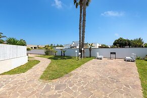 3542 Villa Beach by Barbarhouse