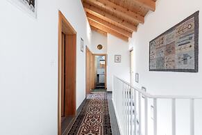 Chalet Theo Family Retreat Contemporary Design