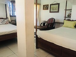 Hotel Chez Tranquilllle