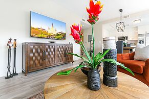 Lively 4BR Condo Steps to French Quarter Unit 518
