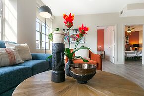 Lively 4BR Condo Steps to French Quarter Unit 518