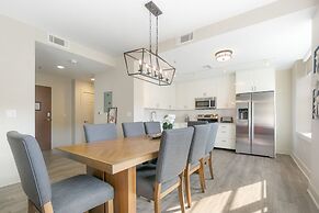 Lively 4BR Condo Steps to French Quarter Unit 518