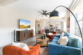 Lively 4BR Condo Steps to French Quarter Unit 518