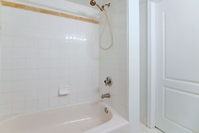 Condo Top Amenities City Bay View