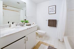 Condo Top Amenities City Bay View