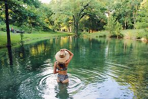 The Springs Retreat.