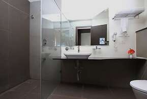 Clover A Rivido Hotel Jigani