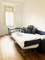 Lexie Suites Guesthouse