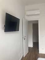 Lexie Suites Guesthouse