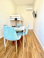 Lexie Suites Guesthouse