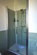 Lexie Suites Guesthouse