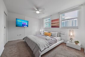 Amazing Condo with Pool & Ocean Views