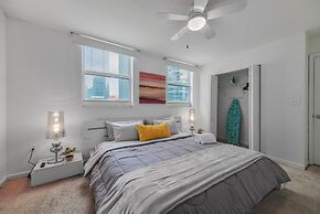 Amazing Condo with Pool & Ocean Views