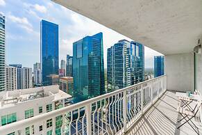 Stunning Condo on 31st Floor