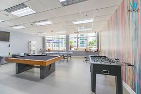 Stunning Condo on 31st Floor