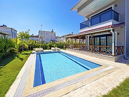 Paradise Town Villa Sillyon