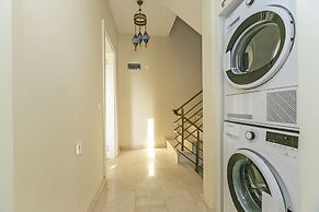 Paradise Town Villa Sillyon